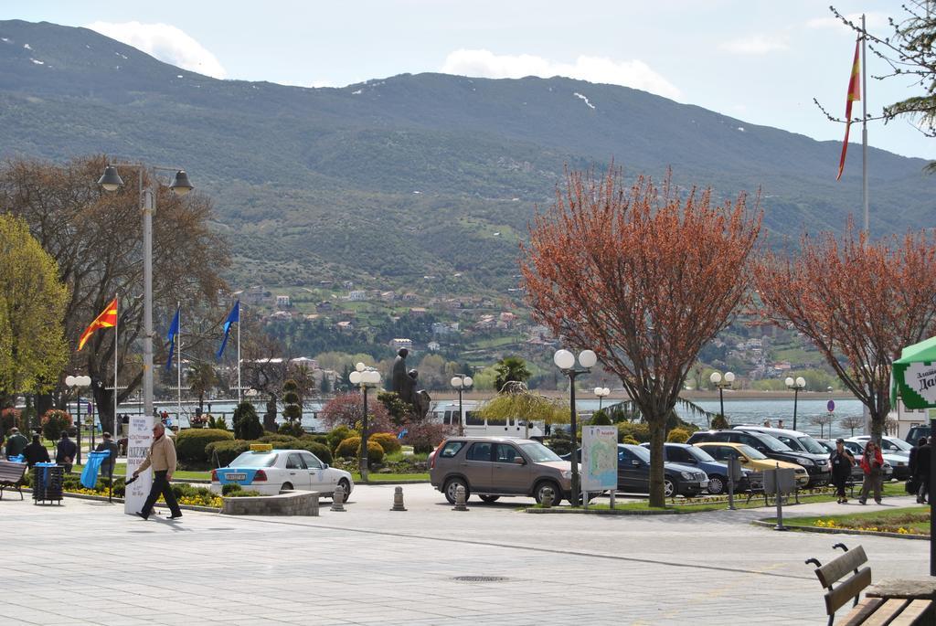 La Piazza Appartement Ohrid Buitenkant foto