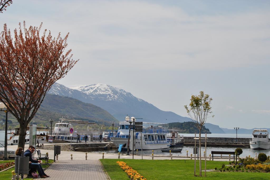 La Piazza Appartement Ohrid Buitenkant foto